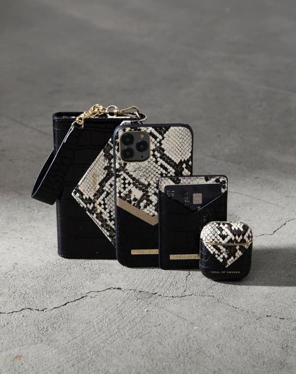 Atelier Case iPhone 11 Pro / XS / X Midnight Python