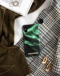 Pikkukuva 9 / 9: Printed Case Galaxy S10E Emerald Satin
