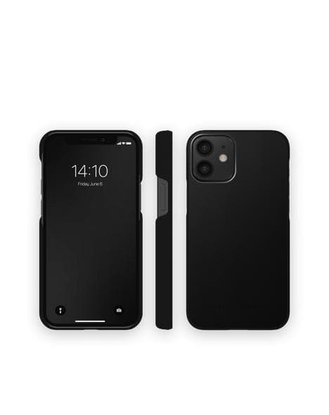 iDeal Of Sweden Skal för iPhone 13 - Intense Black