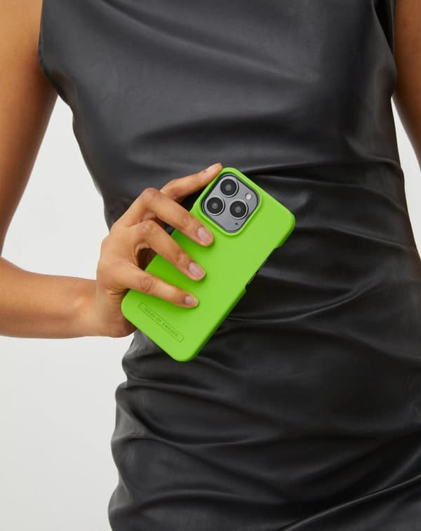 Seamless Case iPhone 13 / 14 Hyper Lime
