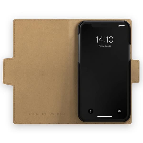 iDeal Of Sweden Atelier fodral för iPhone 12/12 Pro - Intense Brown
