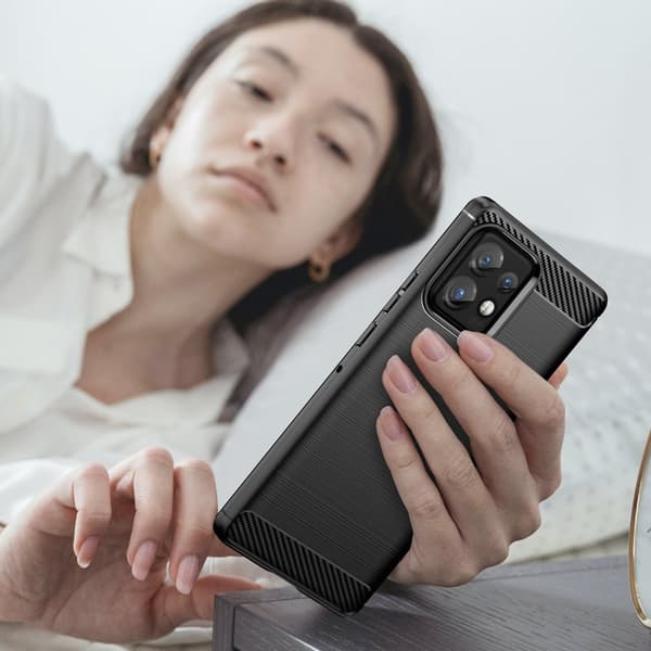 SKALO Motorola Edge 40 Pro 5G Armor Carbon Iskunkestävä TPU suojakuori