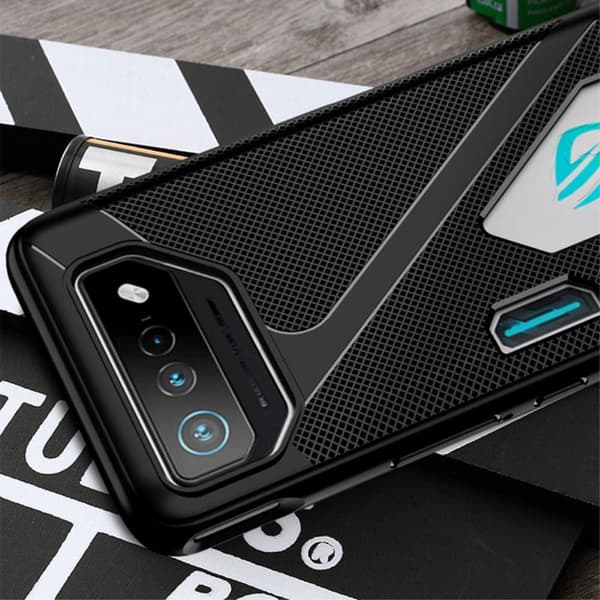 SKALO Asus ROG Phone 7 5G Carbon Fiber TPU-suojakuori - Sininen