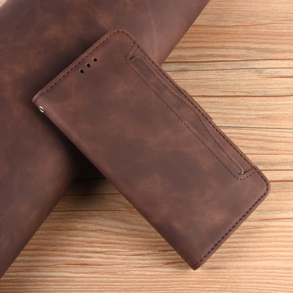 SKALO Xiaomi 13 5G 6-lokeroa Lompakkokotelo - Ruskea
