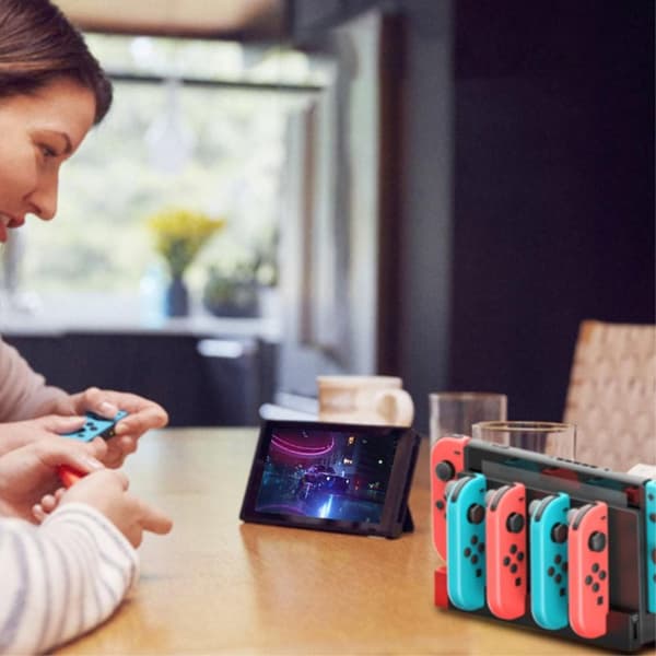 iPega Nintendo Switch LED Laddstation För Ställ och 4x Joy-Con