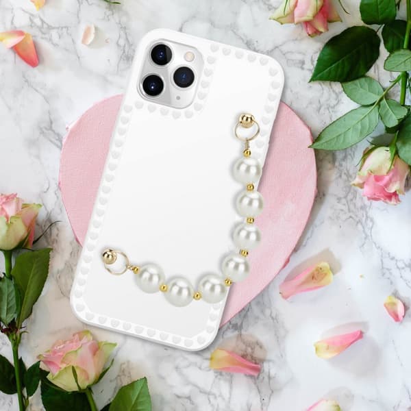 iPhone 11 PRO Suojakuori Suojakotelo Joustavasta TPU-silikonista valmistettu suojakuori jossa on ranneketju