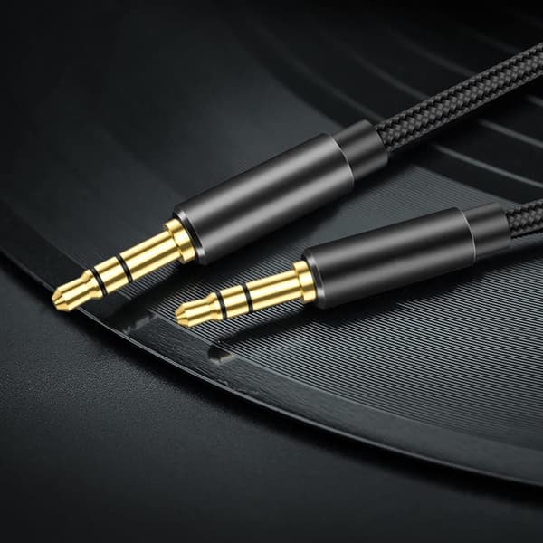 Aux-kabel 3.5 mm ljudkabel 1m - Stereojackkabel för populära enheter med 3.5 mm aux-kontakt