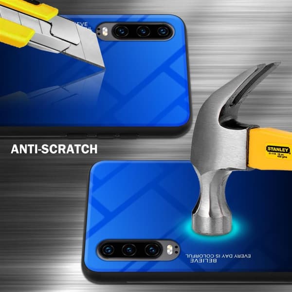 Huawei P30 Suojakuori Suojakotelo Kaksivärinen joka on valmistettu TPU-silikonista ja jonka takaosa on valmistettu karkaistusta lasista
