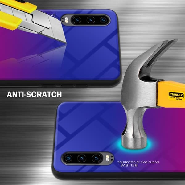 Huawei P30 Suojakuori Suojakotelo Kaksivärinen joka on valmistettu TPU-silikonista ja jonka takaosa on valmistettu karkaistusta lasista