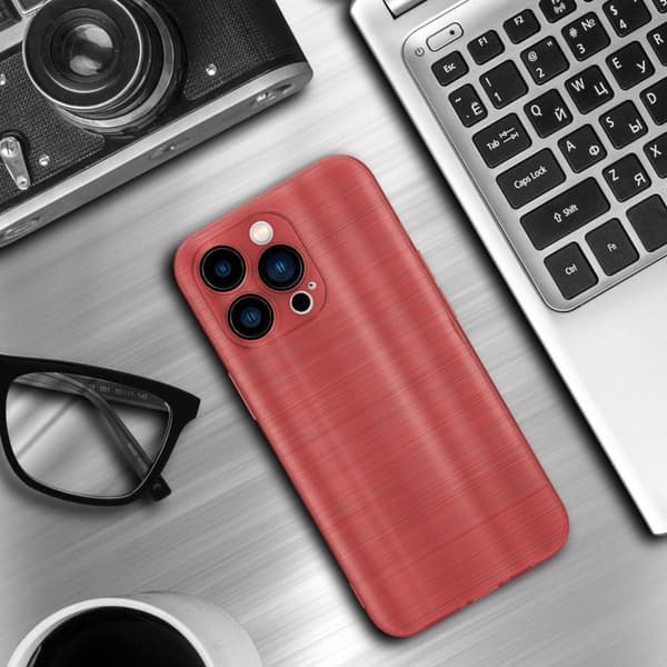 Deksel til iPhone 14 PRO MAX Beskyttelsesdeksel laget av fleksibel TPU-silikon i børstet design