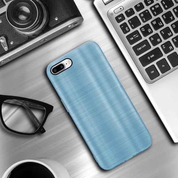 iPhone 7 PLUS / 7S PLUS / 8 PLUS Suojakuori Suojakotelo joustavasta TPU-silikonista harjatulla muotoilulla