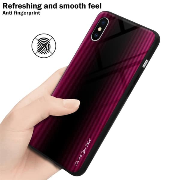 Deksel til iPhone X / XS Stripe optics Silikondeskel laget av TPU-silikon og bakside av herdet glass