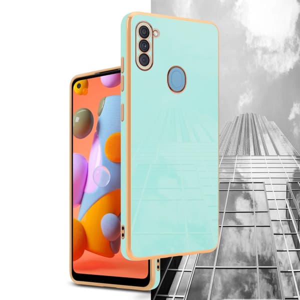 Samsung Galaxy A11 / M11 Suojakuori Suojakotelo joka on valmistettu joustavasta TPU-silikonista ja jossa on kameran suojaus
