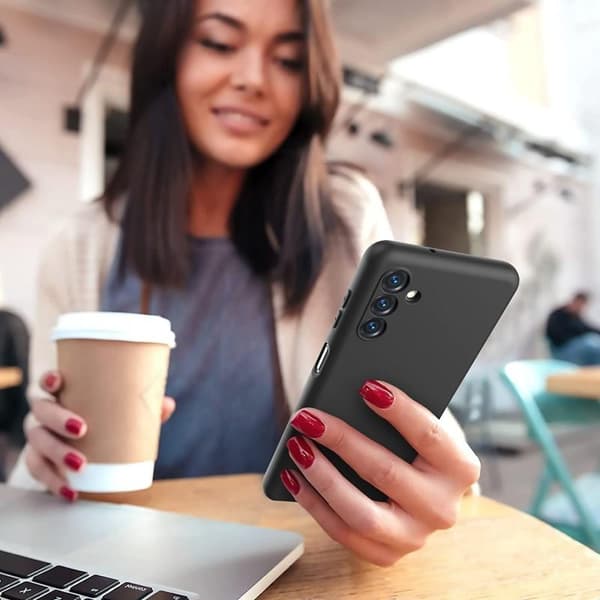 Samsung A14 5G/4G Gummibelagd Mattsvart Silikon Skal