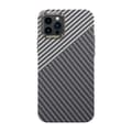 Miniatyrbild 2 av 5: Kolfiber Skal iPhone 12/12 Pro - Svart & Vit