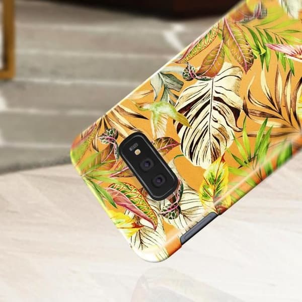 Fodral - IDEAL OF SWEDEN - Samsung Galaxy S10e - Mango Jungle - Resistant - Orange