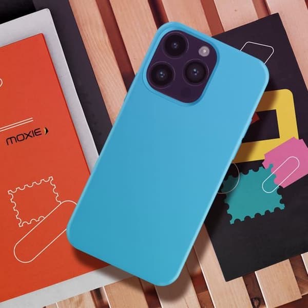 iPhone 14 Pro Max Fodral Halvstyvt Tunt Ljus Interiör Mjuk Moxie ljusblå
