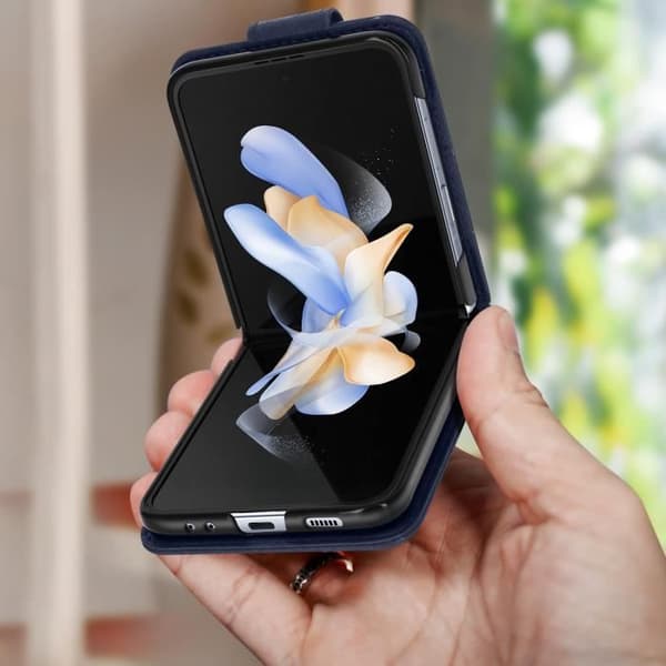 Samsung Galaxy Z Flip 4 Flip Fodral med magnetisk flik Midnight Blue