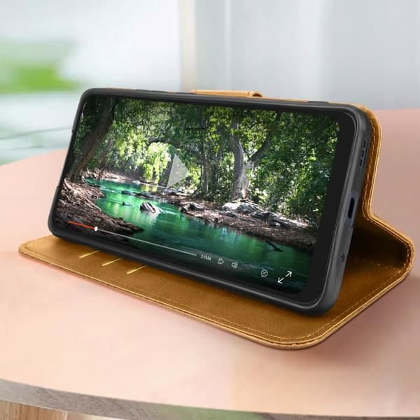 Fodral för Motorola Moto E13 plånbok och videoställ Gul handledsrem