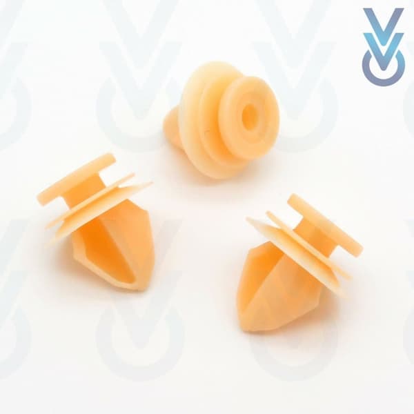 10x Tailgate Lining Clips & Boot Lid Lining Fasteners for some Renault Scenic