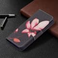 Miniatyrbild 5 av 6: iPhone 15 Fodral Med Tryck Rosa Blomma
