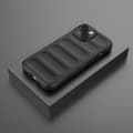 Pikkukuva 6 / 7: SKALO iPhone 15 Rugged Bumpers TPU-suojakuori