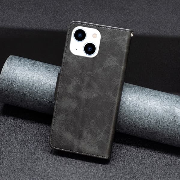 SKALO iPhone 15 Lompakkokotelo PU-nahkaa - Musta