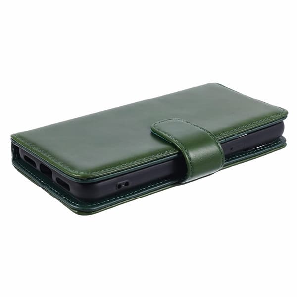 Nordic Covers Google Pixel 8 Kotelo Essential Leather Juniper Green