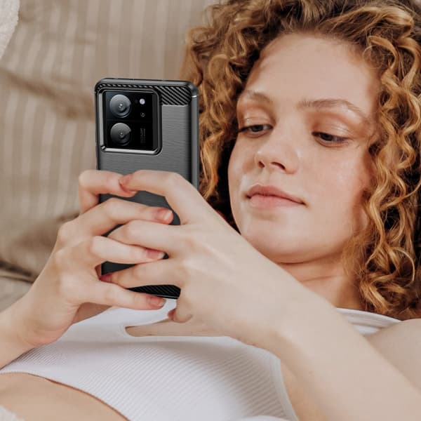 SKALO Xiaomi 13T/13T Pro Armor Carbon Iskunkestävä TPU suojakuori