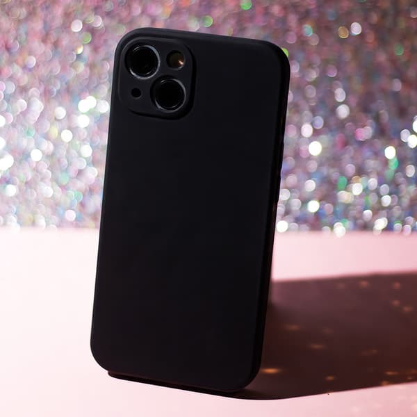 Silikonikuori MagSafella iPhone 14 Plus - Musta