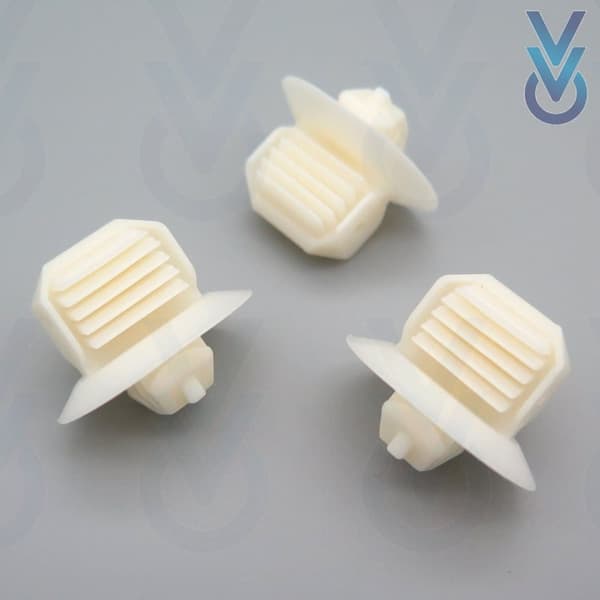 10x  Interior Door Sill Cover Clips for some Volkswagen Golf, Polo