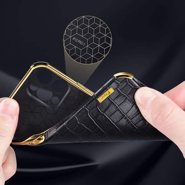 SKALO Samsung S24 Krokotiili Kultainen Reuna Kuori - Valkoinen