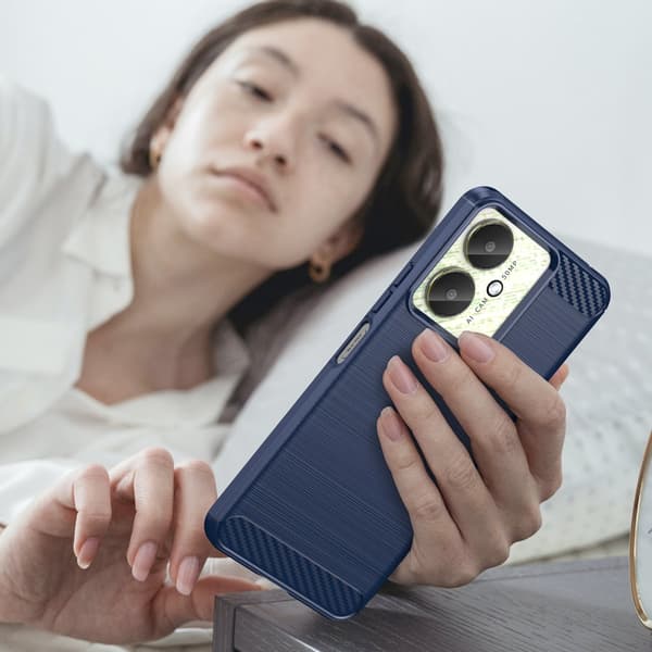 SKALO Xiaomi Redmi 13C 4G Armor Carbon Stöttåligt TPU-skal
