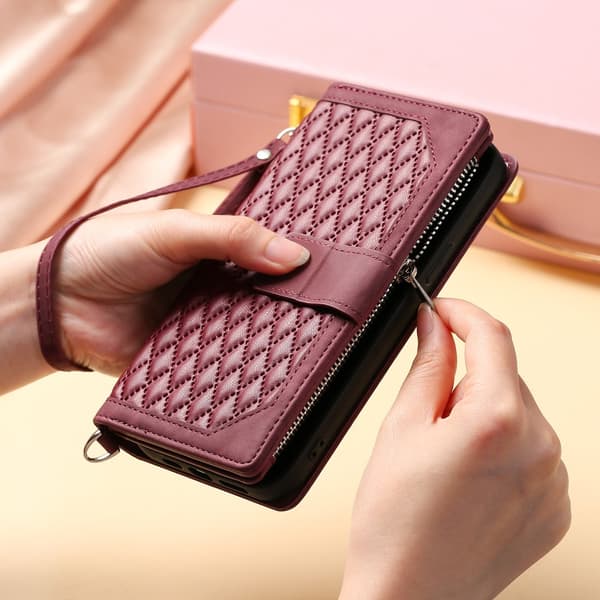 SKALO Motorola Moto G04 Big Wallet Quiltat Plånbok - Röd