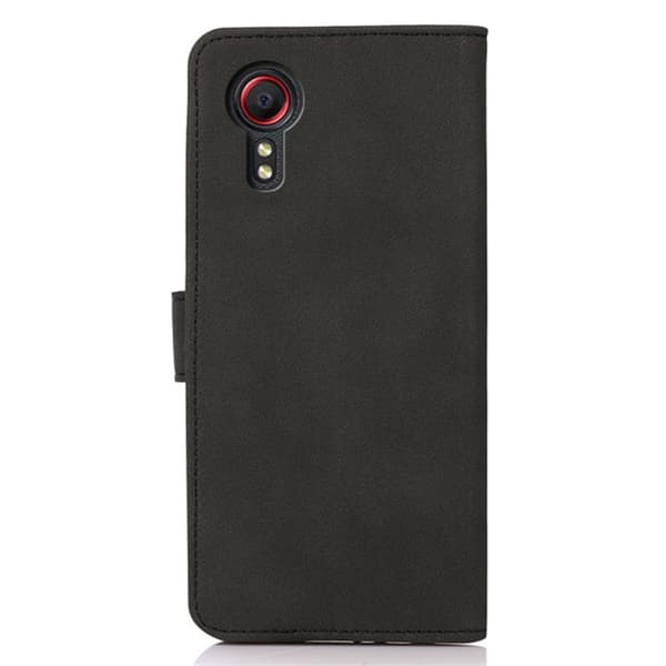 SKALO Samsung Xcover 7 KHAZNEH Lompakkokotelo PU-nahasta - Musta