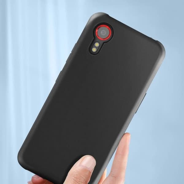 Fodral till Samsung Xcover 7 - AKASHI - Svart - Flexibel Soft touch - Stötsäkra hörn