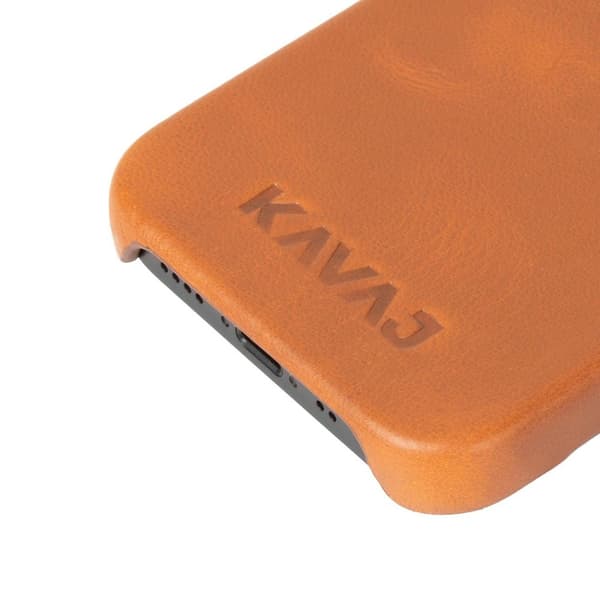 KAVAJ iPhone 13 Pro Max Kuori Boston Ruskea
