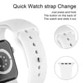 Miniatyrbild 4 av 5: Apple Watch 42/44/45/49 mm Silikon Armband (M/L) Vit