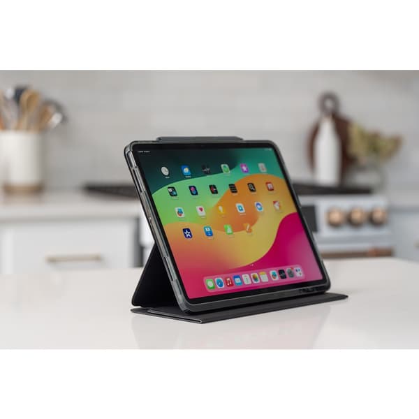 ZAGG iPad Pro 13 (M4) Kotelo Näppäimistöllä Pro Keys 2 Nordic Layout Musta