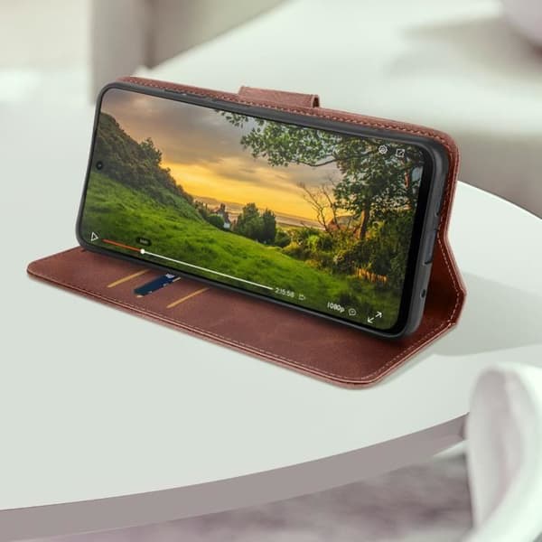 Brunt plånboksfodral med handledsrem till Motorola Moto G24 och G04 - AVIZAR - Halvstyvt - Syntet