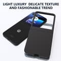 Pikkukuva 6 / 7: SKALO Motorola Razr 50 5G Skin-touch Fold Suojakuori - Musta