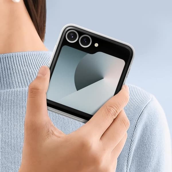 Original silikonfodral för Samsung Galaxy Z Flip 6 Flexibelt och tunt Samsung Transparent