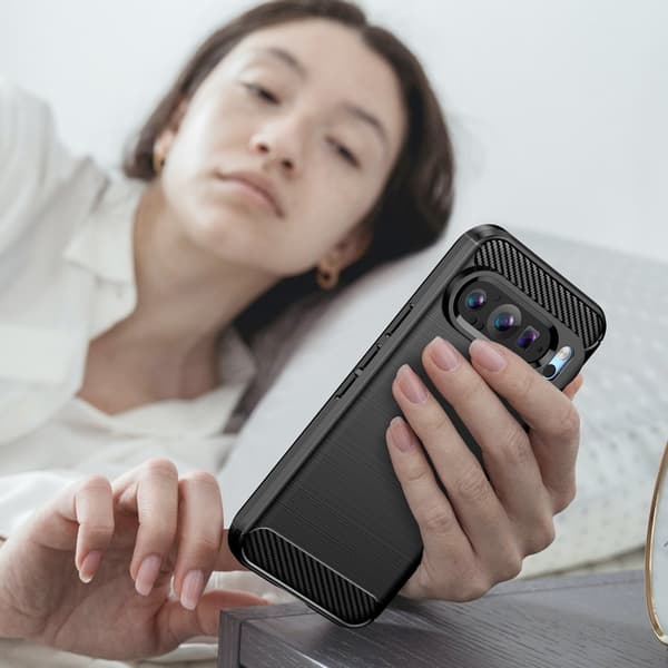 SKALO Google Pixel 9/9 Pro Armor Carbon Stöttåligt TPU-skal