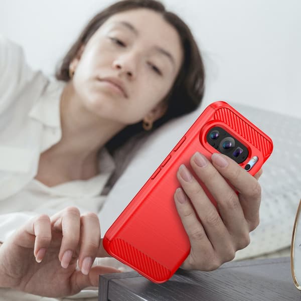 SKALO Google Pixel 9/9 Pro Armor Carbon Stöttåligt TPU-skal