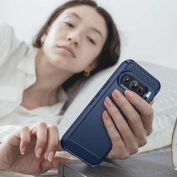 SKALO Google Pixel 9/9 Pro Armor Carbon Stöttåligt TPU-skal