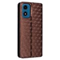 Pikkukuva 6 / 6: SKALO Motorola Moto E14 4G Kohokuvioitu PU Nahka Lompakkokotelo - Ruskea