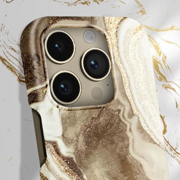 Skal till iPhone 14 Pro Marbled Luxury Ultra Thin Golden Sand Marble iDeal of Sweden Beige