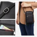 Miniatyrbild 6 av 10: INF Crossbody-väska för män för telefon, liten axelväska i PU-läder