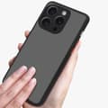 Miniatyrbilde 6 av 6: Deksel for iPhone 15 PRO med TPU-silikon på innsiden og matt plast på baksiden