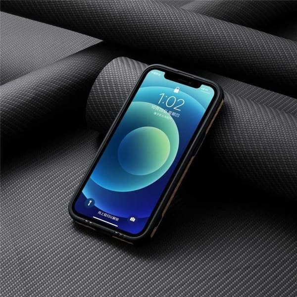 iPhone 16 Pro Max Stöttåligt skal med Magnetisk Korthållare RFID